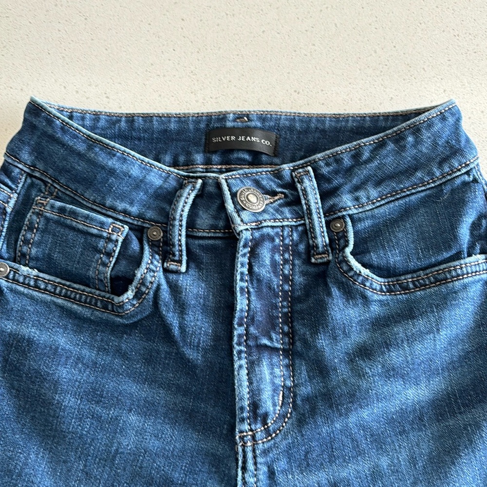 Silver Jeans Avery Skinny